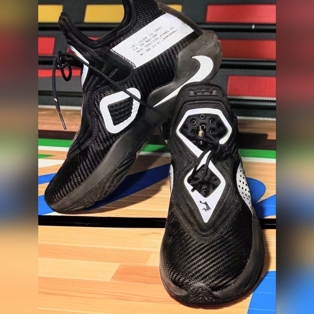 Nike LeBron Soldier 14~Men's Size 11.5~Black/Metallic Dark Grey